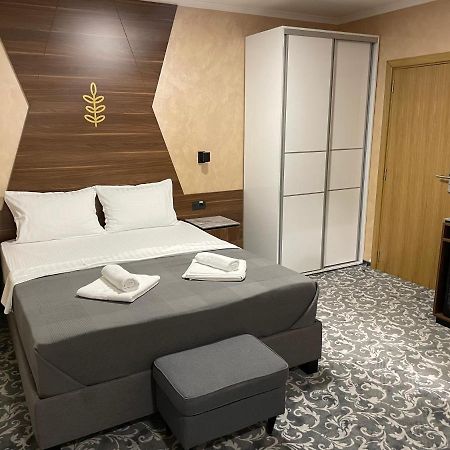 Grand Hotel&Restaurant Backa Palanka Luaran gambar