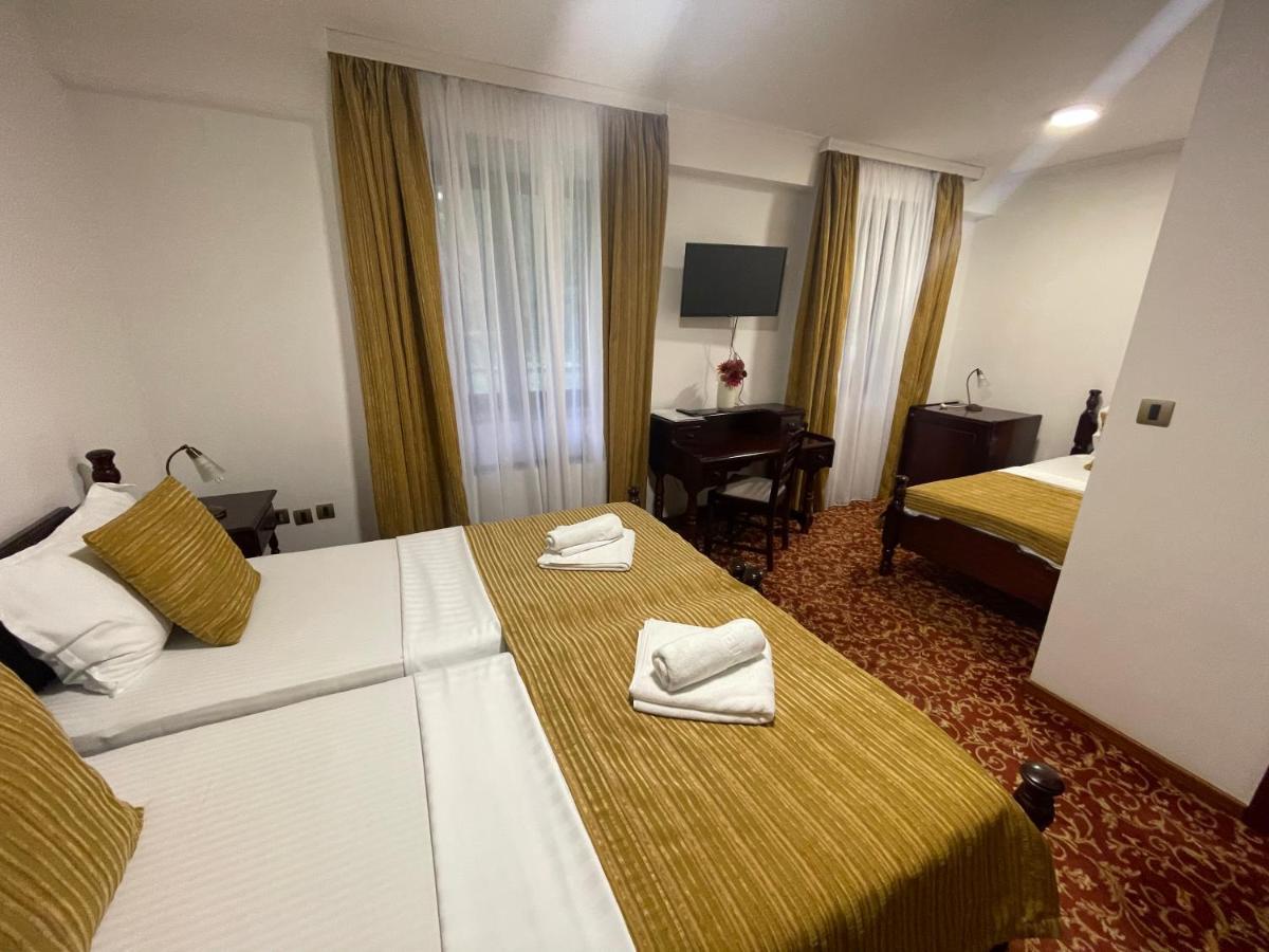 Grand Hotel&Restaurant Backa Palanka Luaran gambar